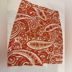 Lightweight size 8 pencil skirt form J Crew